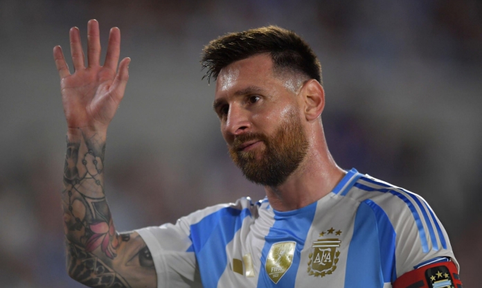 Messi lên tiếng khi phải rời ĐT Argentina