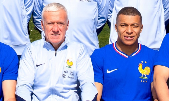 Triệu tập Mbappe, Deschamps bị tố phân biệt chủng tộc