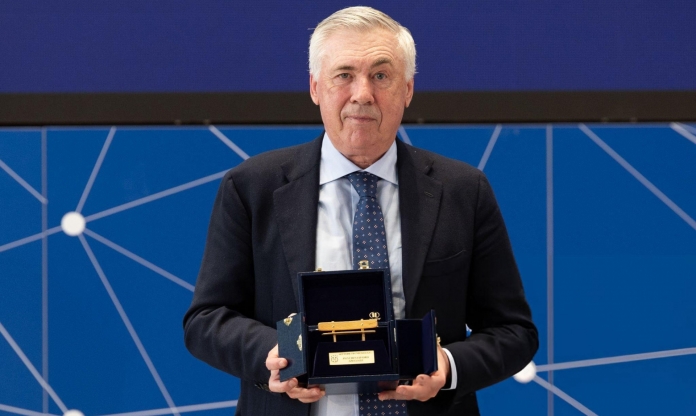 HLV Ancelotti nhận danh hiệu cao quý sau hơn 20 năm