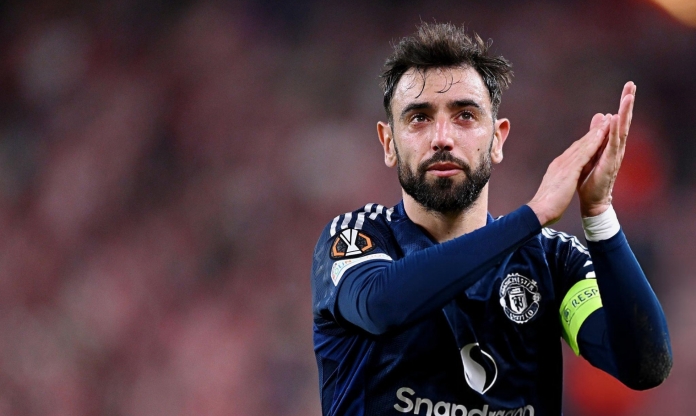 Bruno Fernandes đi vào lịch sử Europa League