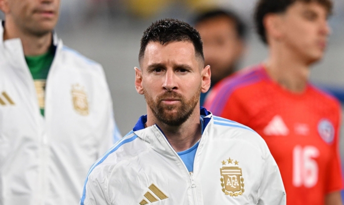 Messi làm từ thiện theo cách đặc biệt
