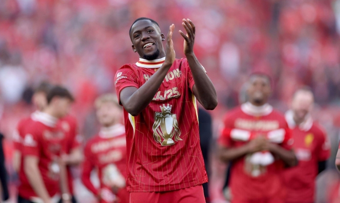 Liverpool sắp mất thêm một hậu vệ vào tay Real?