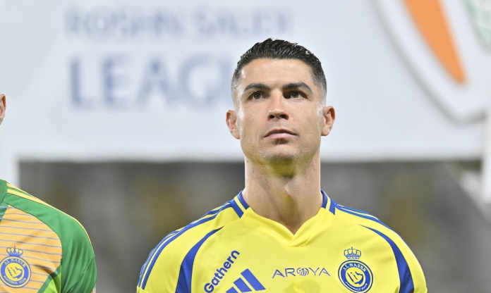 Cristiano Ronaldo ra 'dấu hiệu' rời Al Nassr