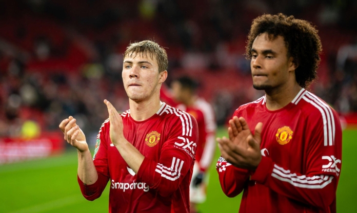 Vừa thua Arsenal, MU chia tay tiền đạo chủ lực