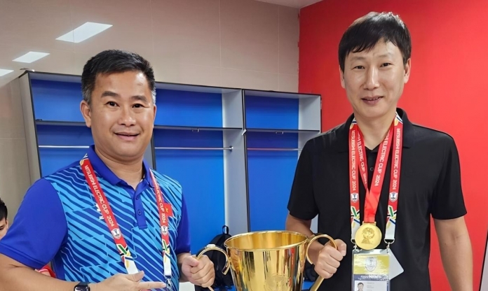 Lộ diện người thay thế HLV Kim Sang Sik tạm dẫn ĐT Việt Nam