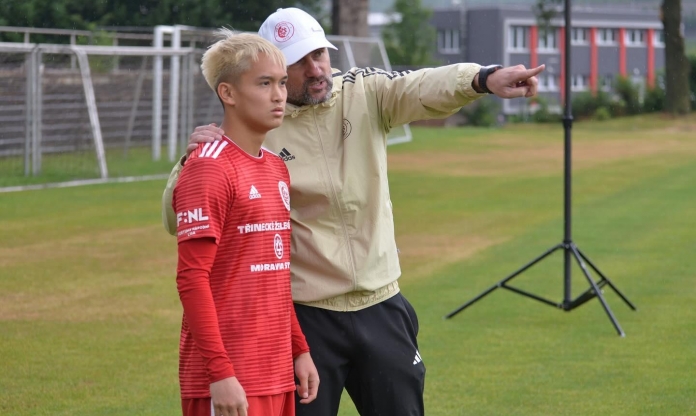 Việt kiều An Khánh liên tục tỏa sáng tại trời Âu