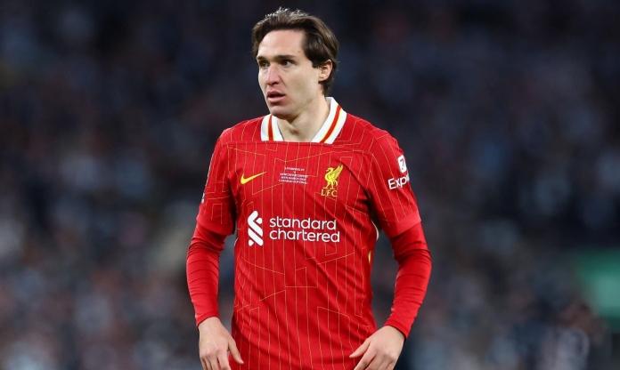 Không được đá C1, Chiesa tìm đường 'tẩu thoát' khỏi Liverpool