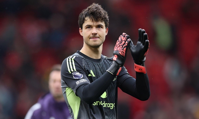 Thủ môn tân binh MU chói sáng, Amorim hết lời ngợi khen