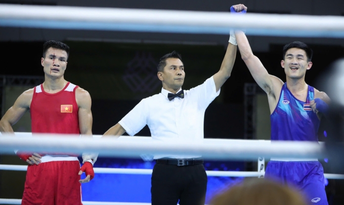 NÓNG: VĐV từng đi Olympic của Việt Nam bị xử ép, mất luôn HCV