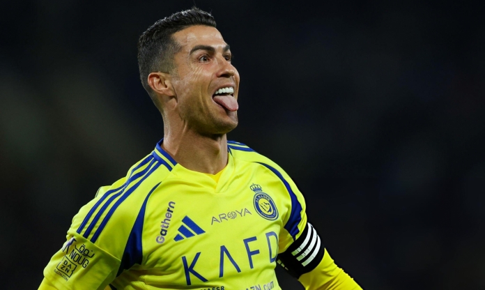 Ronaldo lập cú đúp, Al Nassr xây chắc ngôi đầu Saudi Pro League