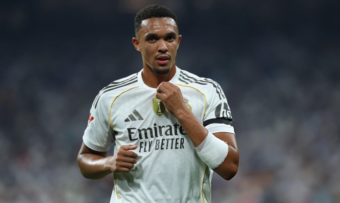 Alexander-Arnold sắp có động thái mới tại Real Madrid