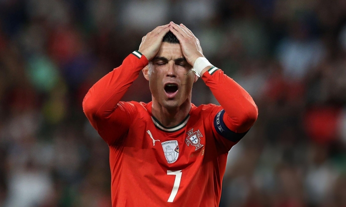 NÓNG: Ronaldo nguy cơ phải dự bị tại World Cup 2026