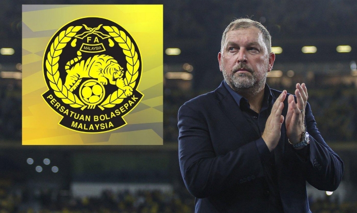 HLV tuyển Malaysia chúc mừng chiến thắng trước thềm đấu Việt Nam