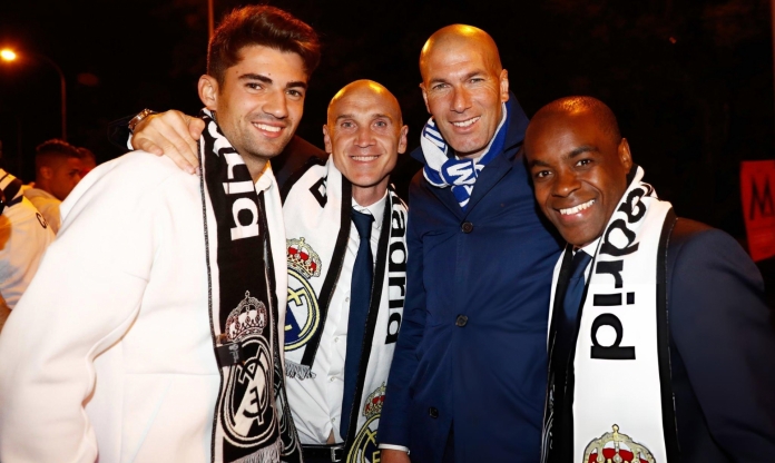 Dẫn dắt ĐT Pháp, Zidane chốt bổ nhiệm 2 huyền thoại của Real