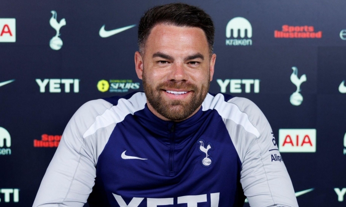CHÍNH THỨC: Tottenham ký hợp đồng với HLV người Anh