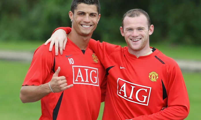 Chân sút vĩ đại nhất MU sẵn sàng tái xuất ở tuổi 40