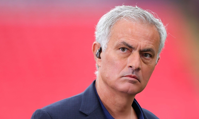 Jose Mourinho được trao cơ hội cập bến đội bóng số 1 châu Âu