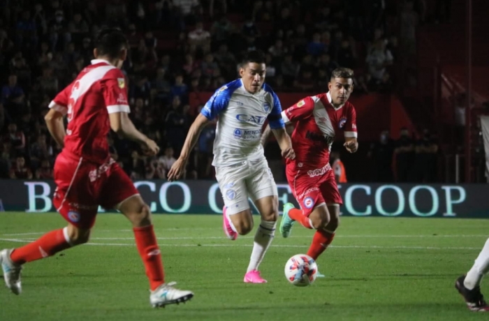 Nhận định Excursionistas vs Argentinos Juniors: Cuộc chiến sống còn
