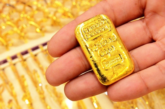 Giá vàng hôm nay chiều 3/5: Vàng miếng SJC vẫn neo ở mốc cao