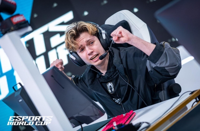 Trực tiếp Chung Kết VALORANT EWC 2025: Fnatic vs Team Heretics