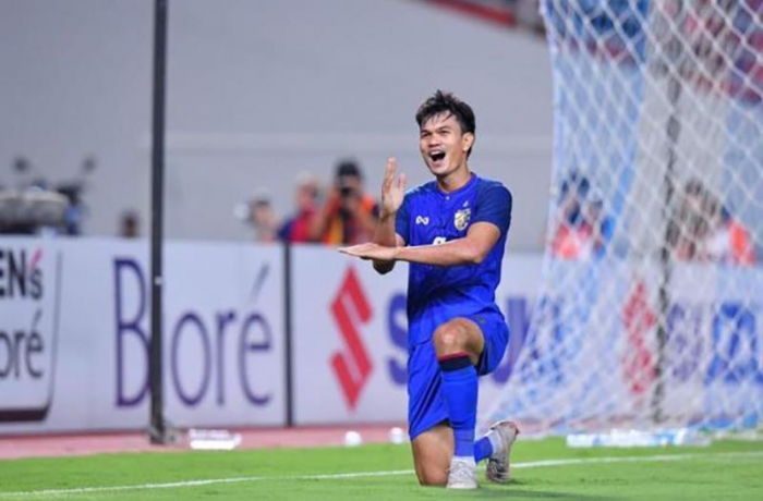 “Sát thủ” của ĐT Thái Lan quyết vô địch AFF Cup 2018