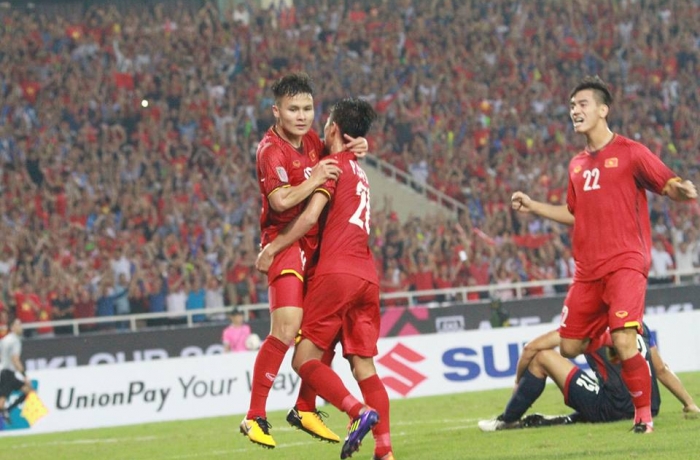 Công Phượng tỏa sáng, Việt Nam lần đầu vào chung kết AFF Cup sau 10 năm