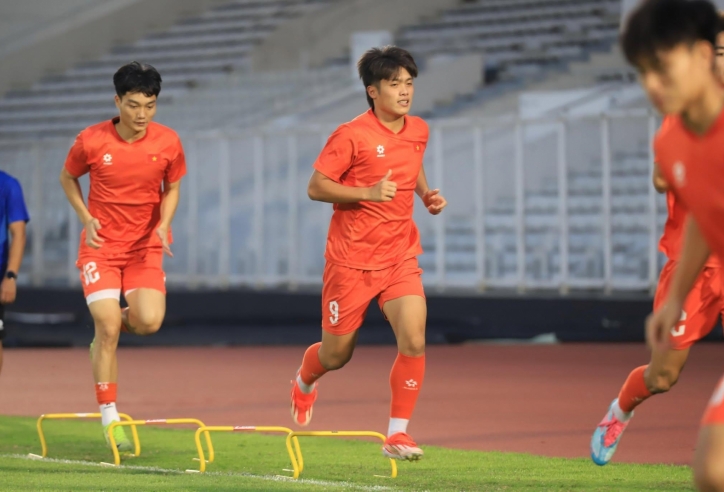 Ngôi sao hàng đầu U23 Việt Nam báo tin vui cho HLV Kim Sang Sik