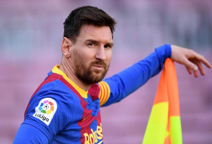 Đội bóng 'không có gì ngoài tiền' hành động cực lạ với Messi khiến ai cũng lắc đầu khó hiểu