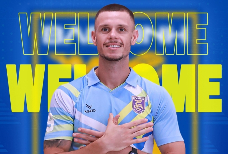 Tiền đạo Brazil cao 1m96 gia nhập đội bóng Việt Nam