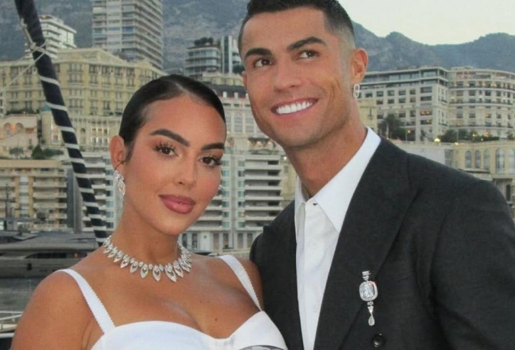 Lộ hợp đồng hôn nhân của Ronaldo với Georgina: Hàng loạt chi tiết khủng