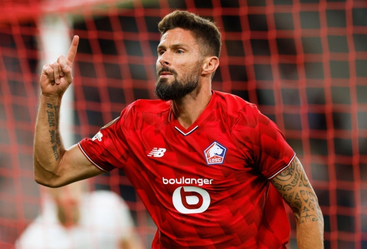 Cựu sao Arsenal lập kỷ lục chưa từng có tại cúp châu Âu