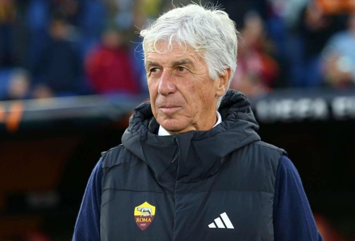 HLV 'sửng sốt' khi học trò tạch 3 quả penalty liên tục