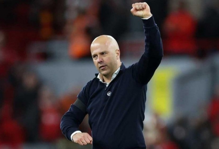 Arne Slot nói thẳng về cuộc đua vô địch Ngoại hạng Anh