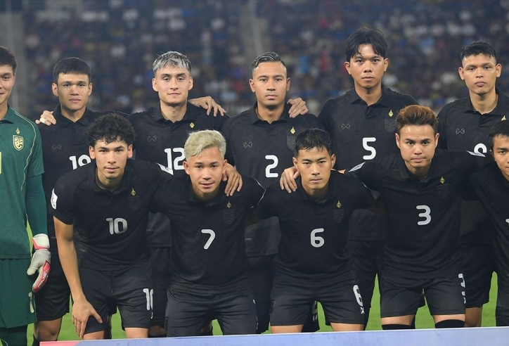 1 ngôi sao rời tuyển Thái Lan sau chiến thắng trước Singapore