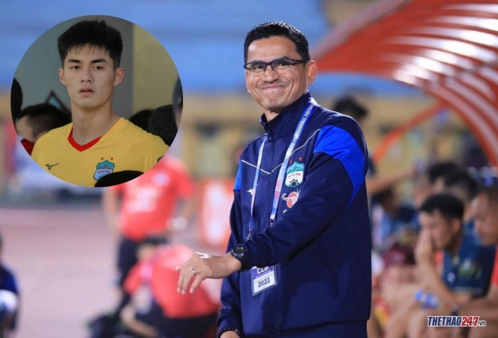 Kiatisuk 'giúp' U22 Việt Nam vô địch SEA Games 33