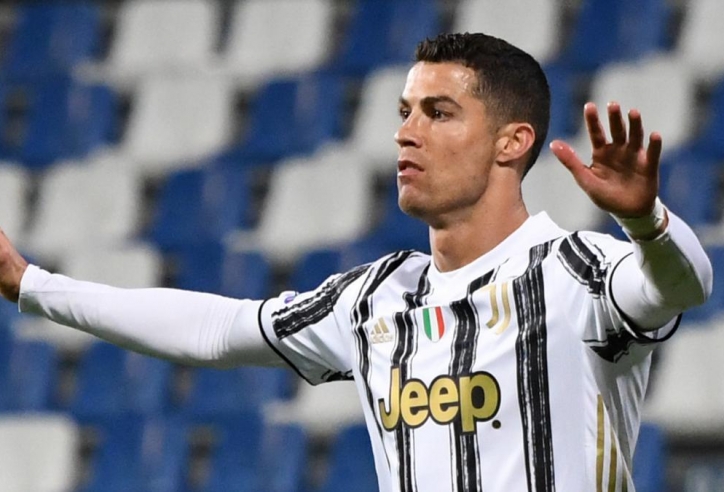 Rời Juventus, Ronaldo kích hoạt domino chuyển nhượng