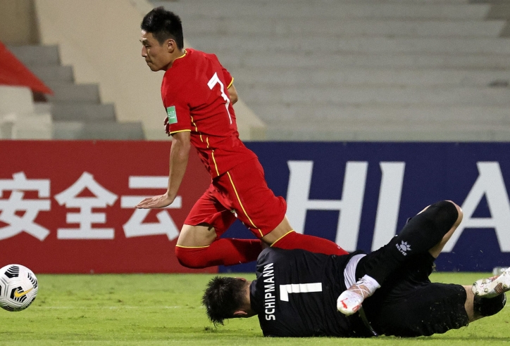 Ronaldo Trung Quốc xử lý đẳng cấp thế giới, loại đội Đông Nam Á khỏi VL World Cup 2022