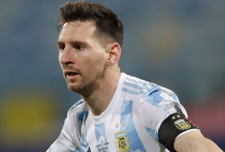 Messi bỏ xa Ronaldo, sáng cửa đoạt Quả bóng Vàng 2021