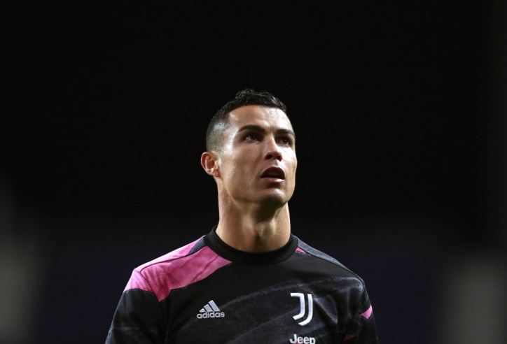 Cựu sao MU: ‘Ronaldo sẽ chẳng làm nên trò trống gì tại Man City’