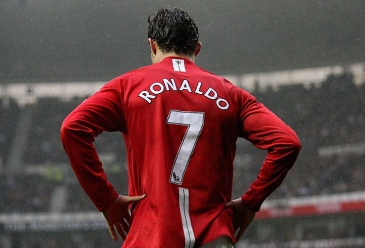 Chuyển nhượng bóng đá tối 31/8: Bất ngờ vụ Ronaldo, số 7 của MU ra đi?