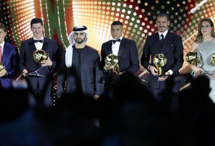 Vượt mặt Messi và Ronaldo, siêu sao chính thức đoạt Quả bóng vàng Dubai 2021
