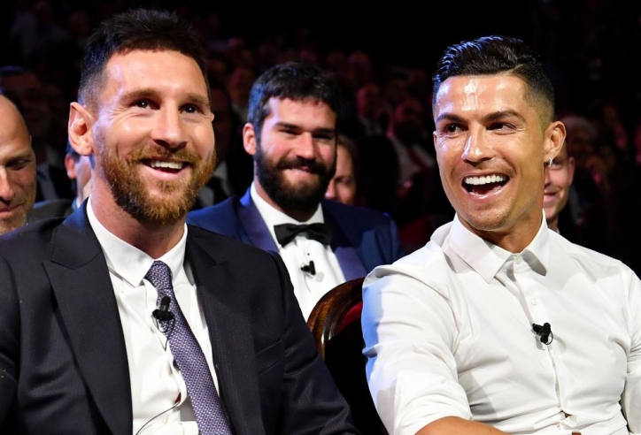Đạt thỏa thuận chuyển nhượng, Messi 'giúp' Ronaldo gia nhập gã khổng lồ?