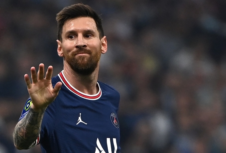 Bị báo Pháp chỉ trích, Messi sẽ chốt tương lai với PSG?