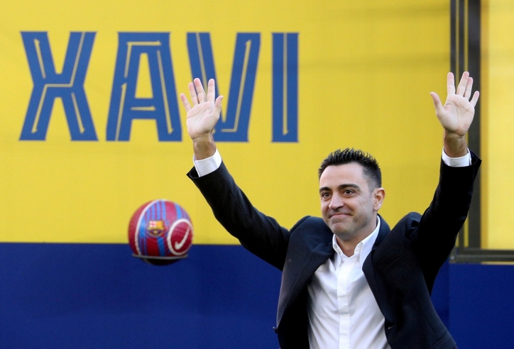 Xavi Hernandez báo tin cực buồn cho Cules, bất chấp việc gia hạn hợp đồng