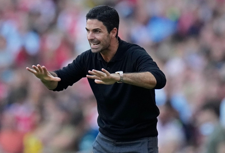 Mikel Arteta nhận tin 'sét đánh' ngày Premier League trở lại