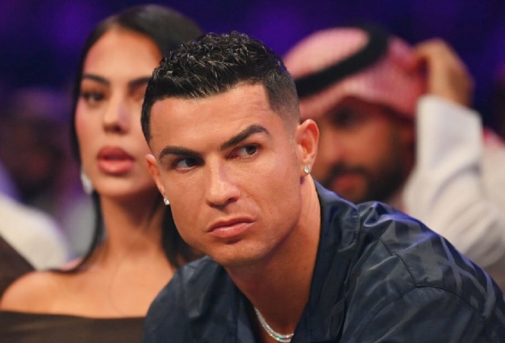 Rời Al Nassr trong đêm về châu Âu, Ronaldo lần đầu lên tiếng