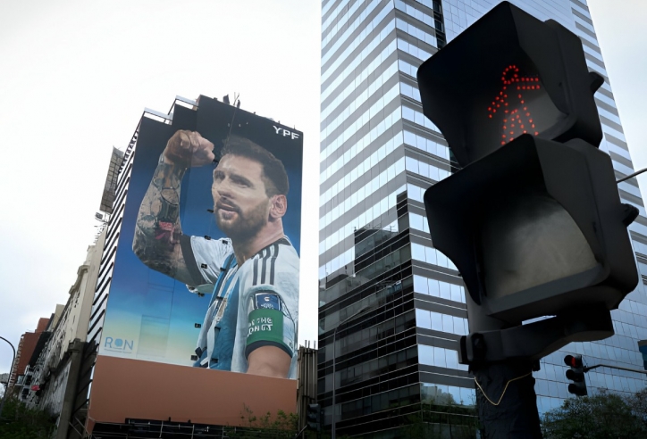 Báo chí Tây Ban Nha đăng bài chế giễu Messi, làn sóng phản ứng bùng nổ