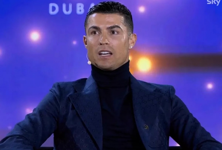 Ronaldo đáp trả táo bạo sau khi phải ra đi đầy cay đắng