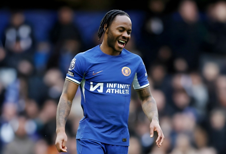 Raheem Sterling chốt tương lai khi nhận đề nghị lương số 1 châu Âu