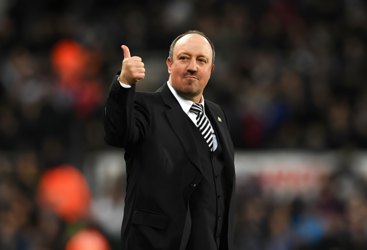 CHÍNH THỨC: HLV Rafa Benitez bị sa thải